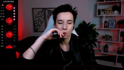 Snapshot of _rein_ramm chatting on 03-06-25, 12:30 Rein online show from 03-06-25, 12:30