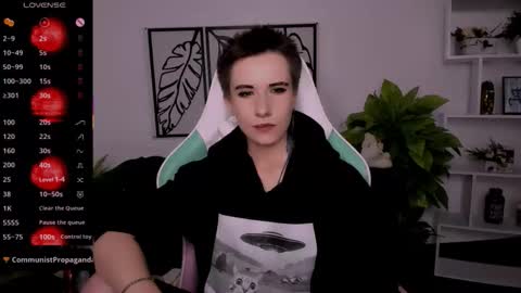 Snapshot of _rein_ramm chatting on 09-09-25, 05:12 Rein online show from 09-09-25, 05:12