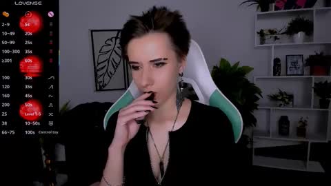 Snapshot of _rein_ramm chatting on 10-02-25, 08:27 Rein online show from 10-02-25, 08:27