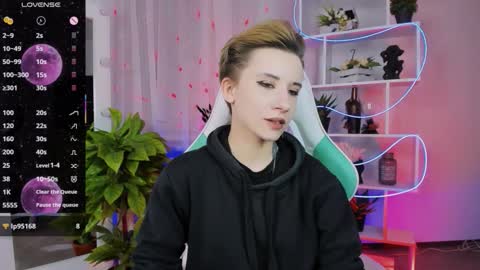 Rein online show from 02-18-26, 06:37