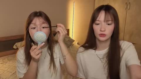 LISSAPVT IS OPEN online show from 10-12-25, 04:22