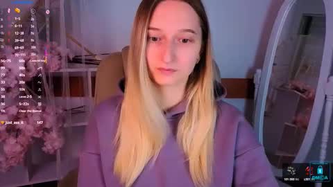 I am Rina online show from 10-12-25, 05:39