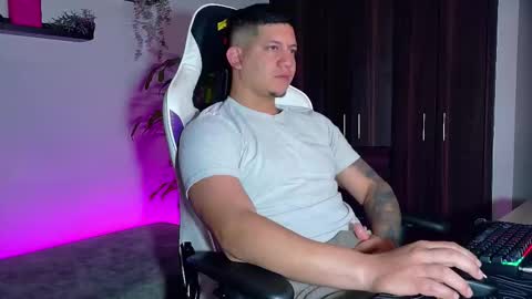 Roberto online show from 10-03-25, 09:28