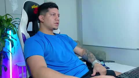 Snapshot of _robertobaggio chatting on 02-13-26, 12:12 Roberto online show from 02-13-26, 12:12