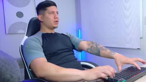 Snapshot of _robertobaggio chatting on 03-02-26, 12:23 Roberto online show from 03-02-26, 12:23