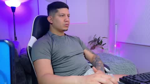 Roberto online show from 04-02-26, 12:47