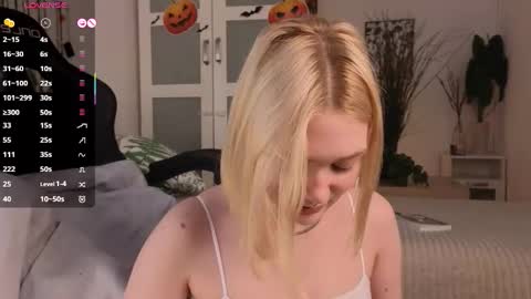 Eve online show from 10-24-25, 04:03