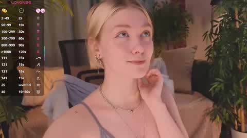 Eve online show from 11-23-25, 03:34