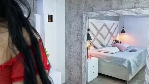 Snapshot of _saara_evans_ chatting on 11-05-25, 08:31 Sara online show from 11-05-25, 08:31