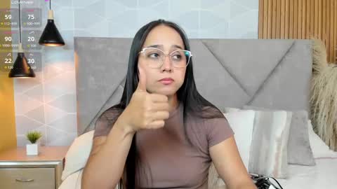 Antonella  online show from 11-14-25, 12:48