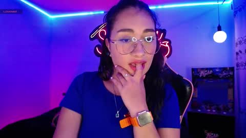  SantaLove  online show from 01-30-25, 11:13