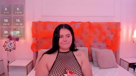 Snapshot of _sara_bloom_ chatting on 10-16-25, 04:41 Sara online show from 10-16-25, 04:41