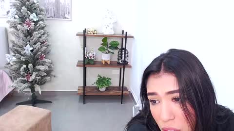 Sassy Girl online show from 12-11-24, 06:20