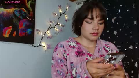 Serendipia online show from 10-22-25, 05:52