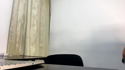 Juan Pablo-independent model online show from 02-19-25, 05:05