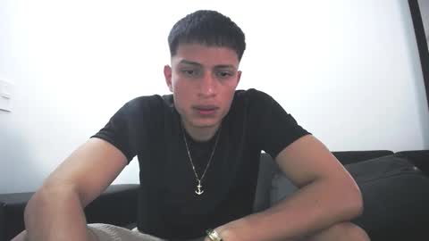 Juan Pablo-independent model online show from 02-27-25, 09:14