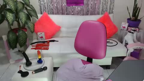 sexy pamela online show from 12-20-24, 06:40