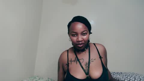 _sexysquirter online show from 11-26-25, 05:58