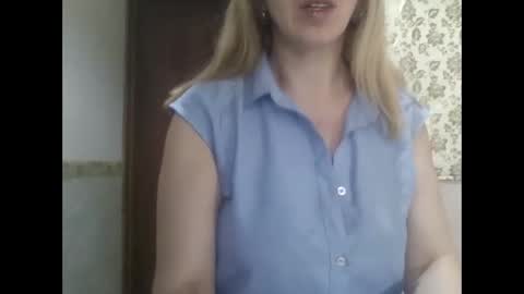 Snapshot of _sexyxsveta_ chatting on 11-03-25, 05:52 SexyXSveta online show from 11-03-25, 05:52