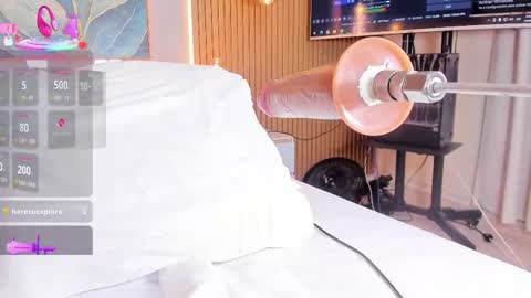 _sharlottt_ online show from 09-24-25, 02:53