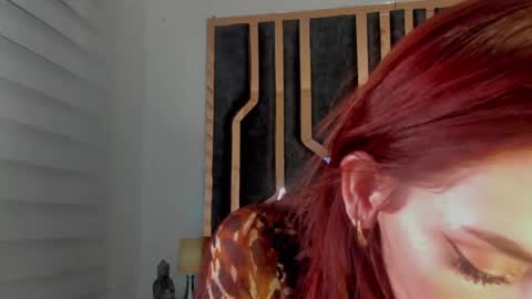 Snapshot of _silvia_vega_ chatting on 12-06-24, 06:26 _silvia_vega_ online show from 12-06-24, 06:26