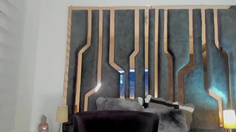 Snapshot of _silvia_vega_ chatting on 12-08-24, 09:46 _silvia_vega_ online show from 12-08-24, 09:46