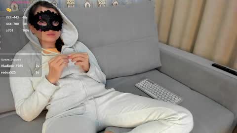 Snapshot of _smetanka_ chatting on 01-20-25, 10:15 _smetanka_ online show from 01-20-25, 10:15