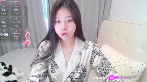 Snapshot of _smileflower_ chatting on 11-19-25, 03:28 winni online show from 11-19-25, 03:28