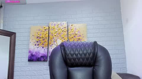    640  200   online show from 12-19-25, 07:32