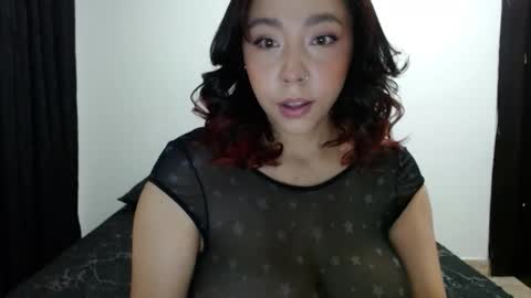 Snapshot of _sofiaparker_ chatting on 10-12-25, 08:57 Sofia Parker online show from 10-12-25, 08:57