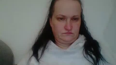 Melisa online show from 01-17-25, 05:19