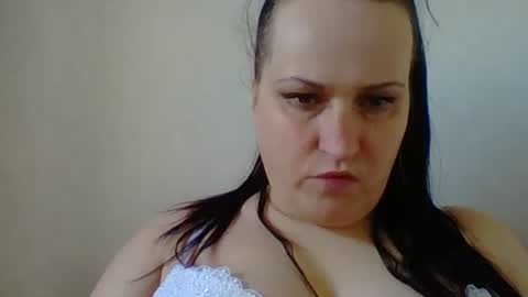 Melisa online show from 02-16-25, 02:43