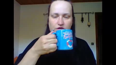 Melisa online show from 09-15-25, 06:46