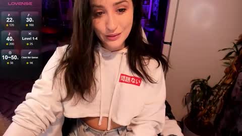 Snapshot of _sserendipityy_ chatting on 09-13-25, 03:34 _sserendipityy_ online show from 09-13-25, 03:34