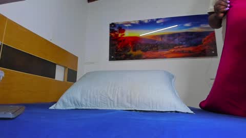 Snapshot of _ssusy_ chatting on 01-21-25, 11:56 susy online show from 01-21-25, 11:56