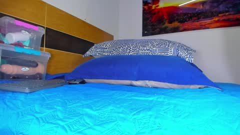 Snapshot of _ssusy_ chatting on 01-25-25, 12:05 susy online show from 01-25-25, 12:05