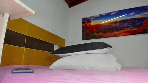 Snapshot of _ssusy_ chatting on 02-17-25, 11:55 susy online show from 02-17-25, 11:55