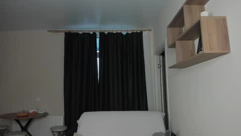 Snapshot of _stager_ chatting on 09-26-25, 03:32 MARKPVT IS OPEN online show from 09-26-25, 03:32