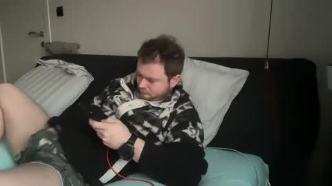 _stevie___ online show from 03-02-25, 05:25