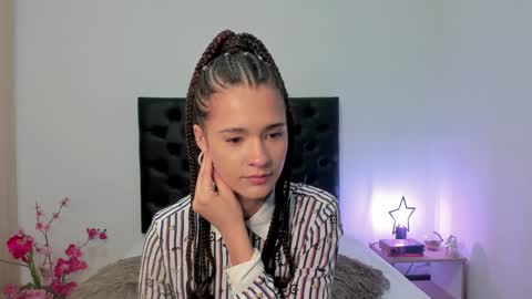 Snapshot of _sussi_ chatting on 01-15-25, 01:41 Sussi online show from 01-15-25, 01:41