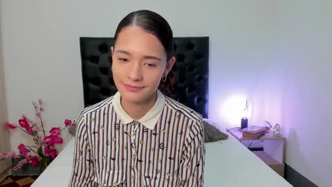 Snapshot of _sussi_ chatting on 01-31-25, 01:45 Sussi online show from 01-31-25, 01:45