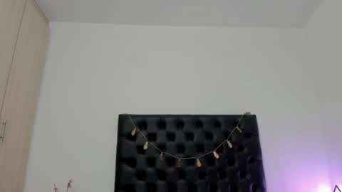 Snapshot of _sussi_ chatting on 02-22-25, 04:40 Sussi online show from 02-22-25, 04:40