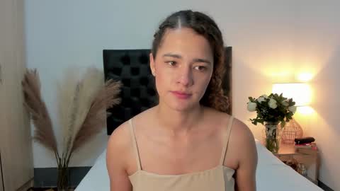 Snapshot of _sussi_ chatting on 09-10-25, 01:22 Sussi online show from 09-10-25, 01:22