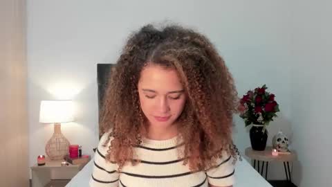 Snapshot of _sussi_ chatting on 10-18-25, 02:29 Sussi online show from 10-18-25, 02:29