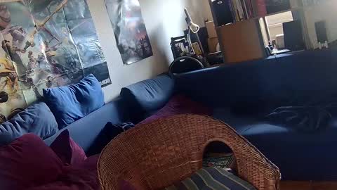 Sven online show from 10-13-25, 03:12