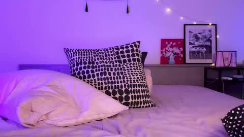 Ann online show from 12-14-25, 10:03