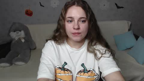 Lana online show from 10-31-25, 11:44