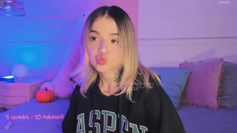 _tammarra_ online show from 11-10-25, 08:19