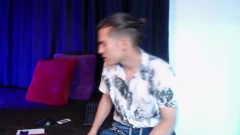    online show from 01-18-25, 09:24