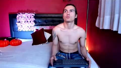    online show from 10-14-25, 02:29